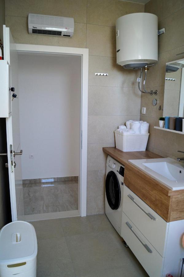 Apartment Ivona With Beautiful Seaview 马卡尔斯卡 外观 照片
